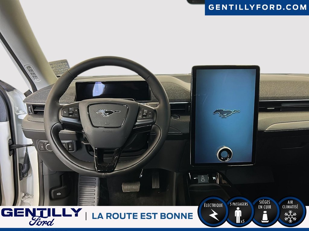 2025 Ford Mustang Mach-E Premium in Bécancour (Gentilly Sector), Quebec - 9 - w1024h768px