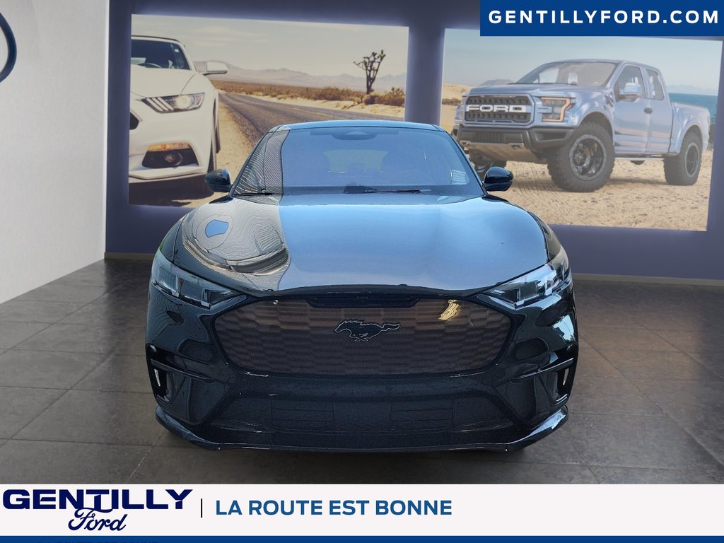 2025 Ford Mustang Mach-E GT in Bécancour (Gentilly Sector), Quebec - 2 - w1024h768px