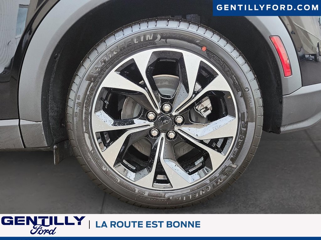 2025 Ford Mustang Mach-E Select in Bécancour (Gentilly Sector), Quebec - 7 - w1024h768px