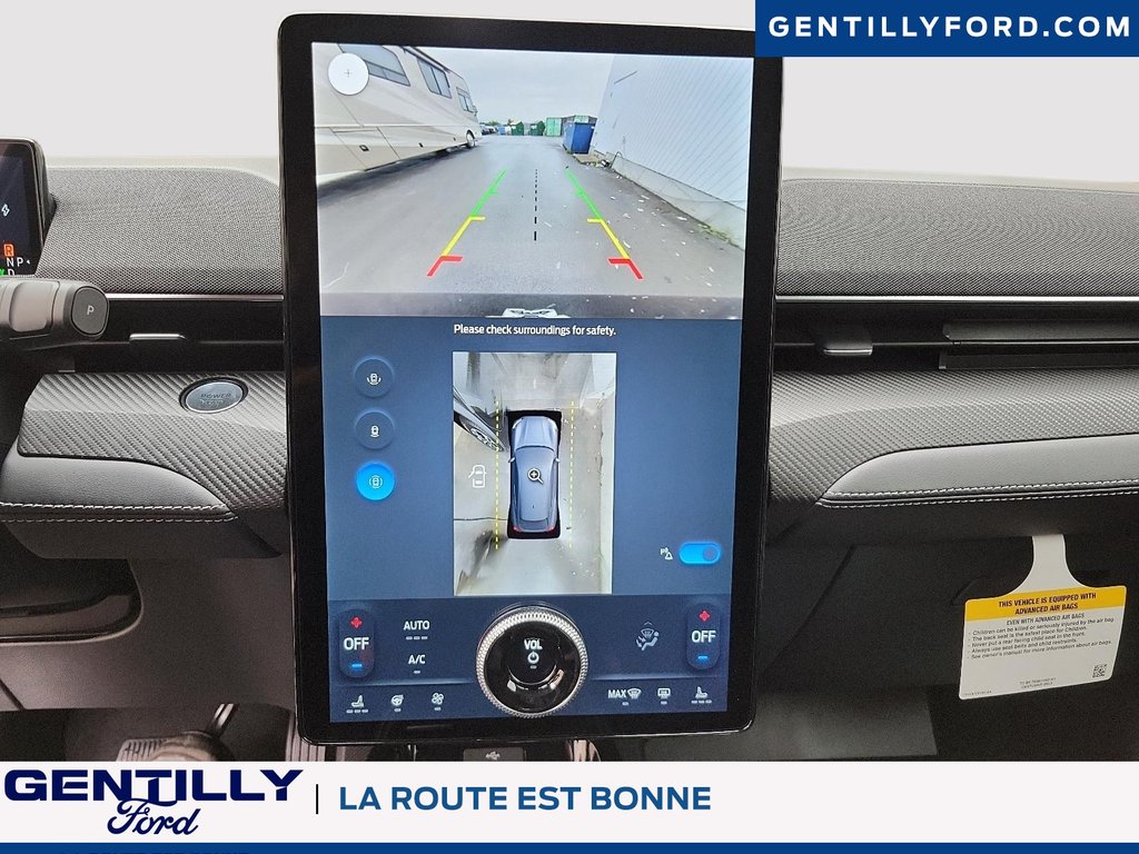 2025 Ford Mustang Mach-E Select in Bécancour (Gentilly Sector), Quebec - 15 - w1024h768px