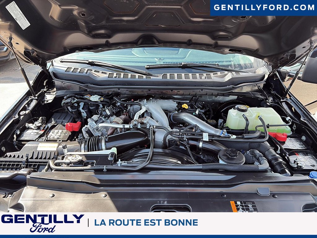 2023 Ford Super Duty F-250 SRW in Bécancour (Gentilly Sector), Quebec - 8 - w1024h768px