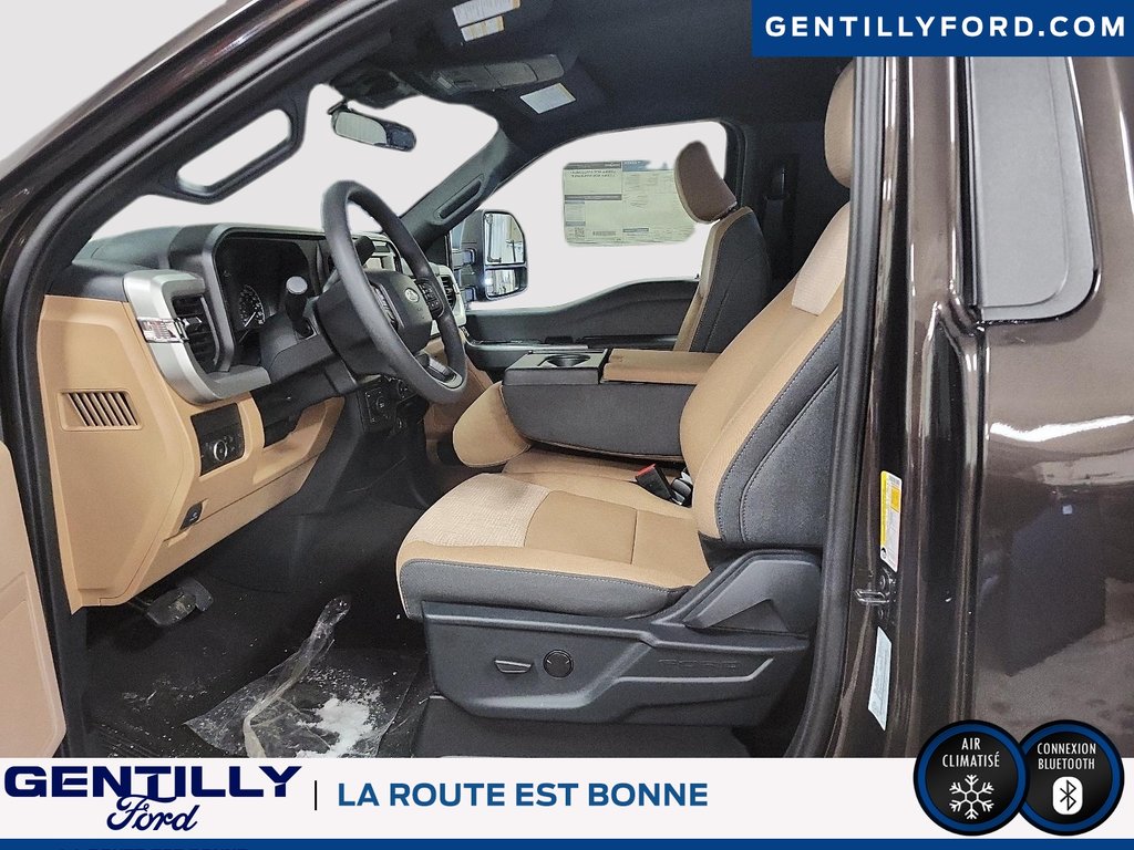 Ford Super Duty F-250 SRW XLT 2025 à Bécancour (Secteur Gentilly), Québec - 8 - w1024h768px
