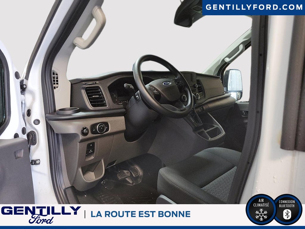 Ford Transit Cargo Van  2023 à Bécancour (Secteur Gentilly), Québec - 7 - w1024h768px