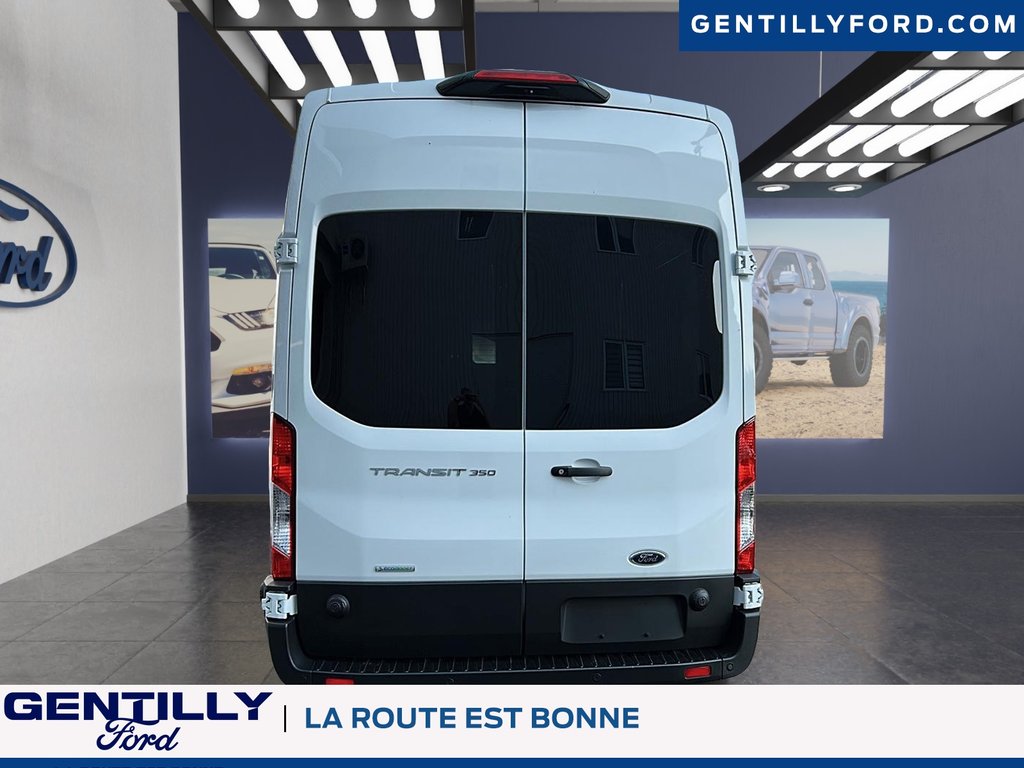 2024 Ford Transit Cargo Van in Bécancour (Gentilly Sector), Quebec - 3 - w1024h768px