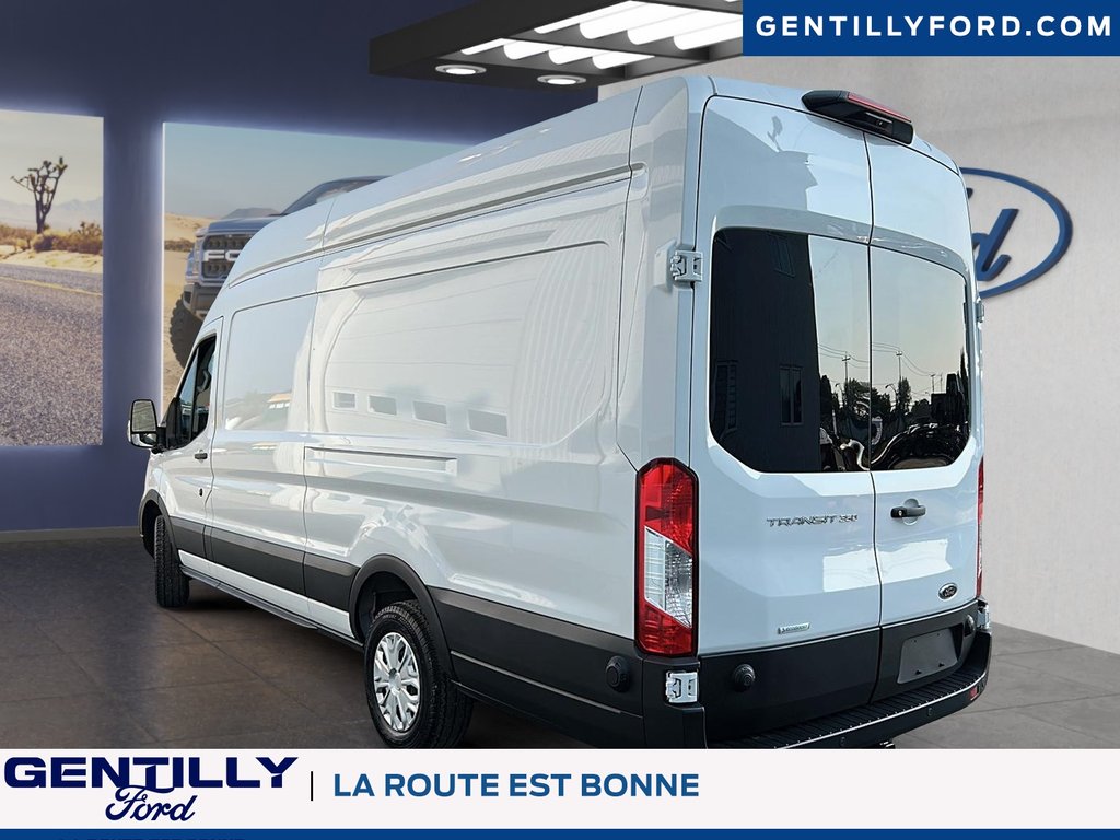 2024 Ford Transit Cargo Van in Bécancour (Gentilly Sector), Quebec - 4 - w1024h768px