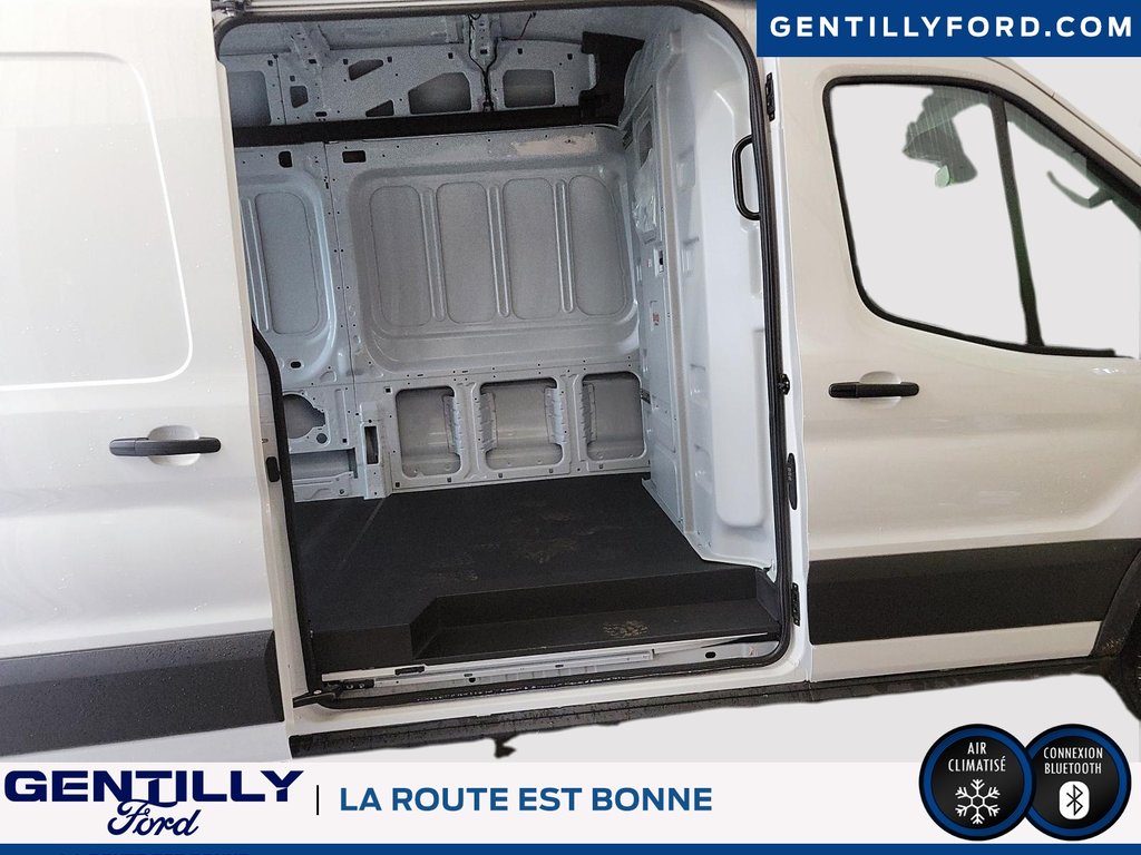 Ford Transit Cargo Van  2024 à Bécancour (Secteur Gentilly), Québec - 7 - w1024h768px
