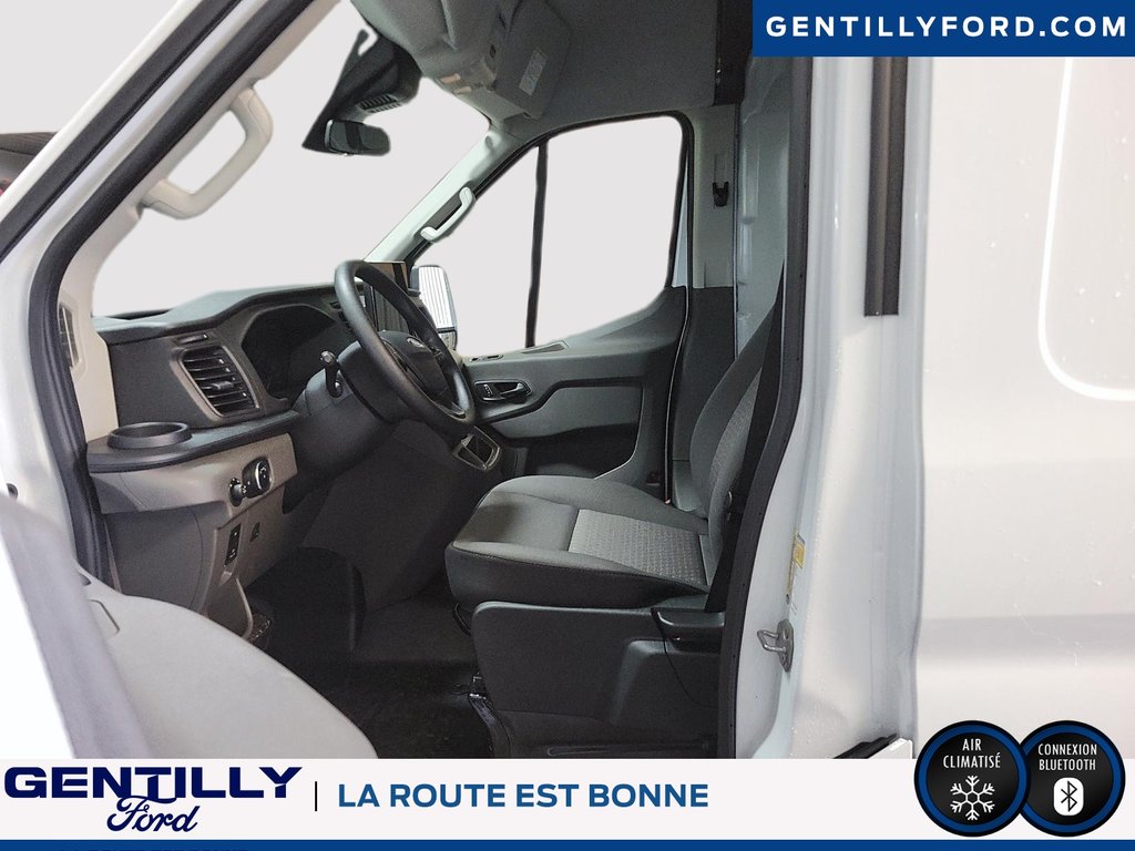 Ford Transit Cargo Van  2024 à Bécancour (Secteur Gentilly), Québec - 8 - w1024h768px