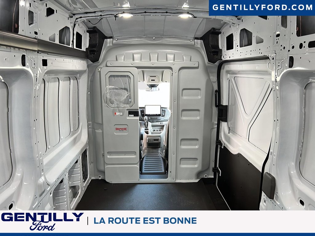 2024 Ford Transit Cargo Van in Bécancour (Gentilly Sector), Quebec - 14 - w1024h768px