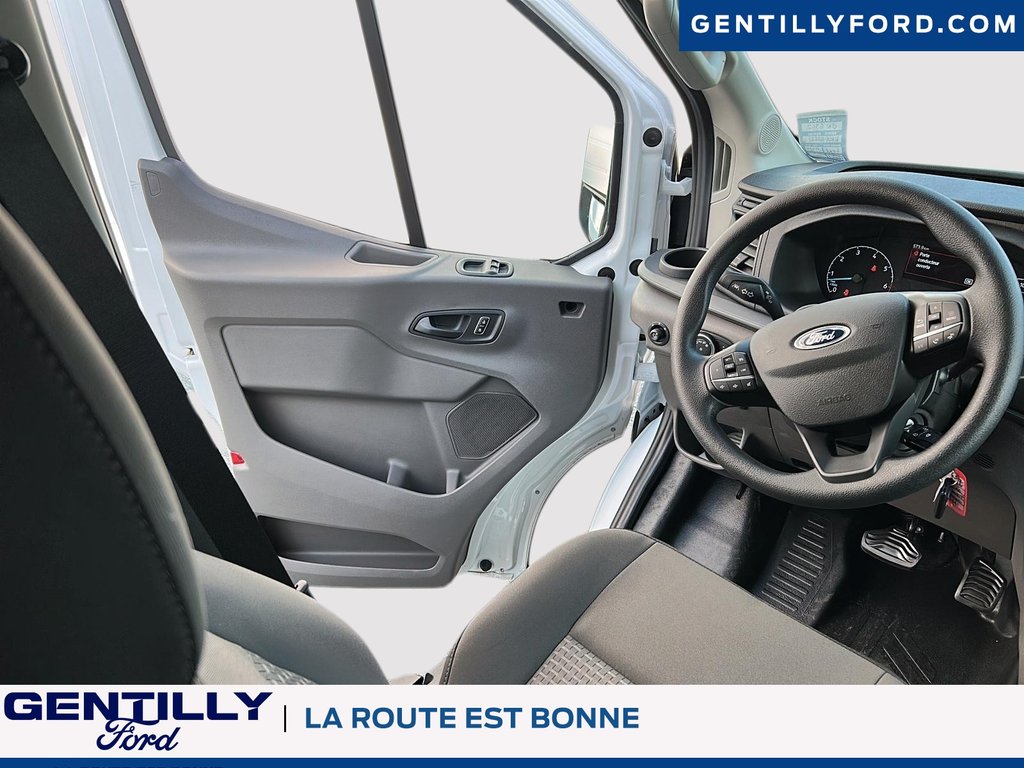 2024 Ford Transit Cargo Van in Bécancour (Gentilly Sector), Quebec - 10 - w1024h768px