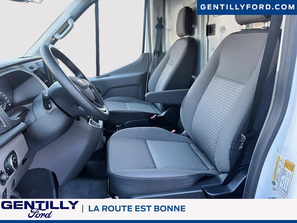 Ford Transit Cargo Van  2024 à Bécancour (Secteur Gentilly), Québec - 8 - w1024h768px