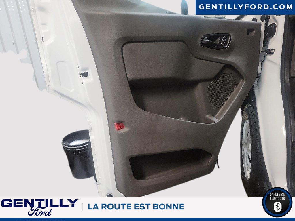 Ford Transit Cargo Van  2025 à Bécancour (Secteur Gentilly), Québec - 11 - w1024h768px