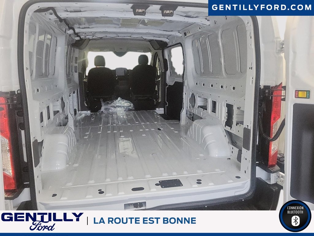 Ford Transit Cargo Van  2025 à Bécancour (Secteur Gentilly), Québec - 9 - w1024h768px
