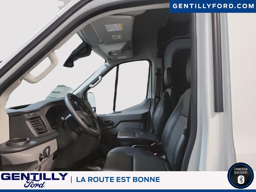 Ford Transit Cargo Van  2025 à Bécancour (Secteur Gentilly), Québec - 7 - w1024h768px