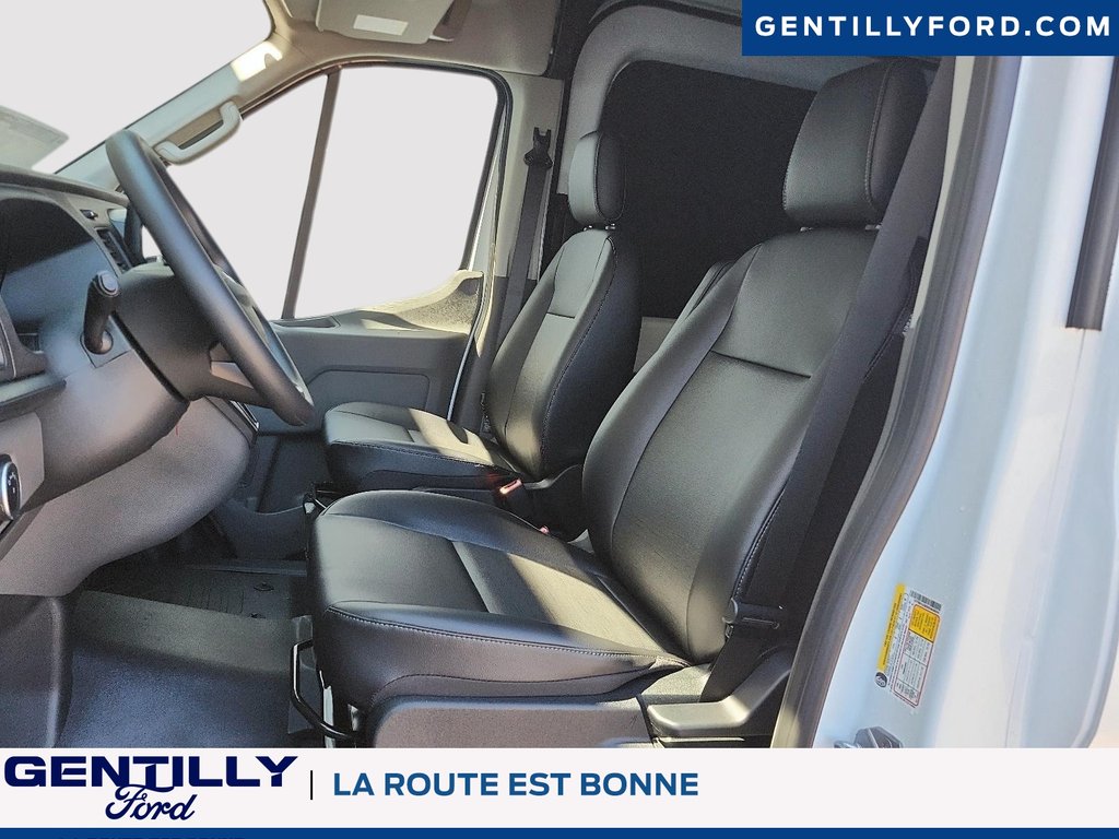 Ford Transit Cargo Van  2025 à Bécancour (Secteur Gentilly), Québec - 8 - w1024h768px