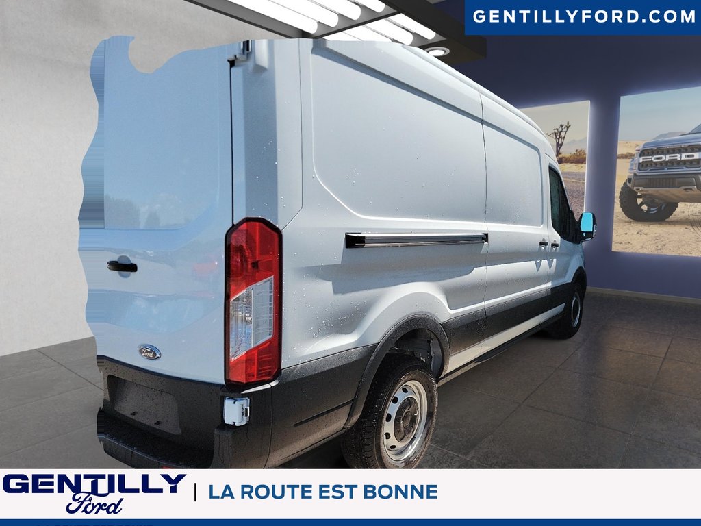 Ford Transit Cargo Van  2025 à Bécancour (Secteur Gentilly), Québec - 11 - w1024h768px