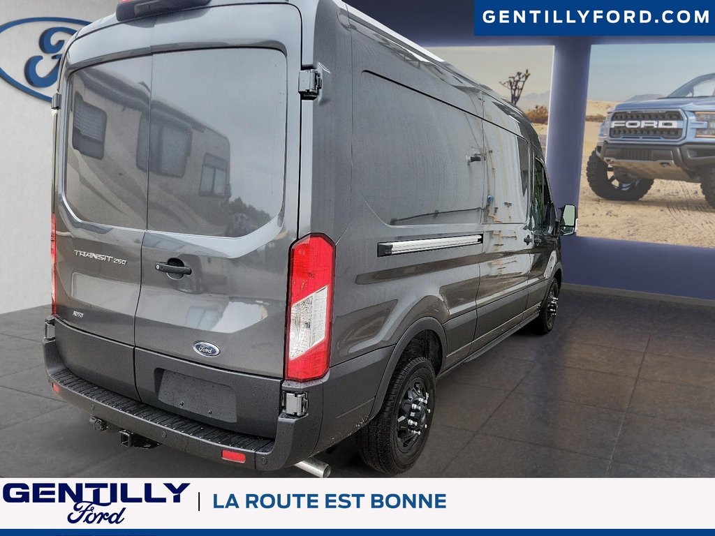 2025 Ford Transit Cargo Van in Bécancour (Gentilly Sector), Quebec - 6 - w1024h768px