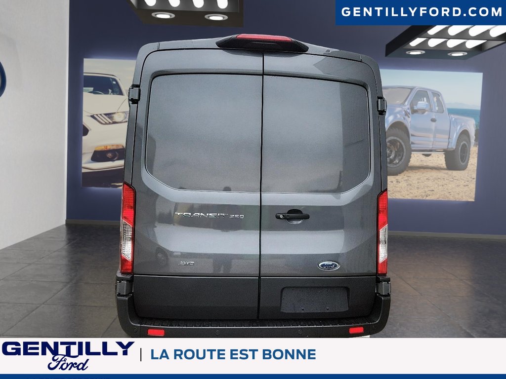 2025 Ford Transit Cargo Van in Bécancour (Gentilly Sector), Quebec - 5 - w1024h768px