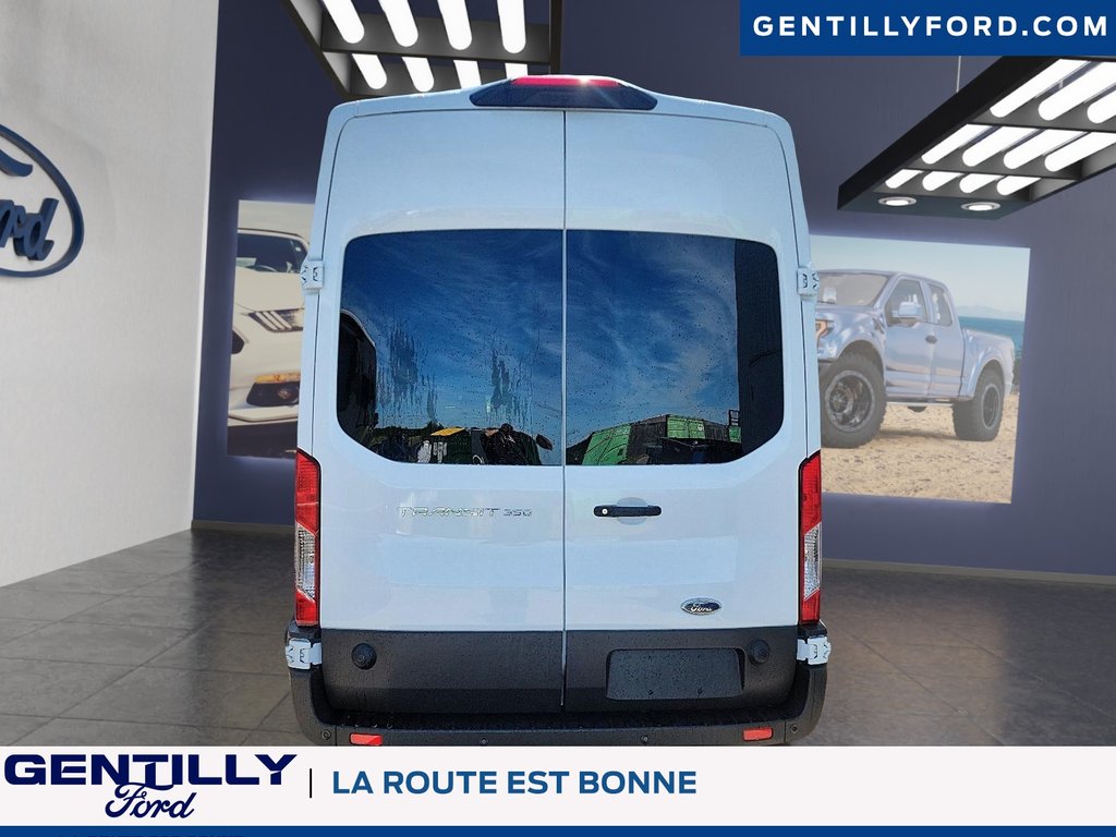 2025 Ford Transit Cargo Van in Bécancour (Gentilly Sector), Quebec - 4 - w1024h768px