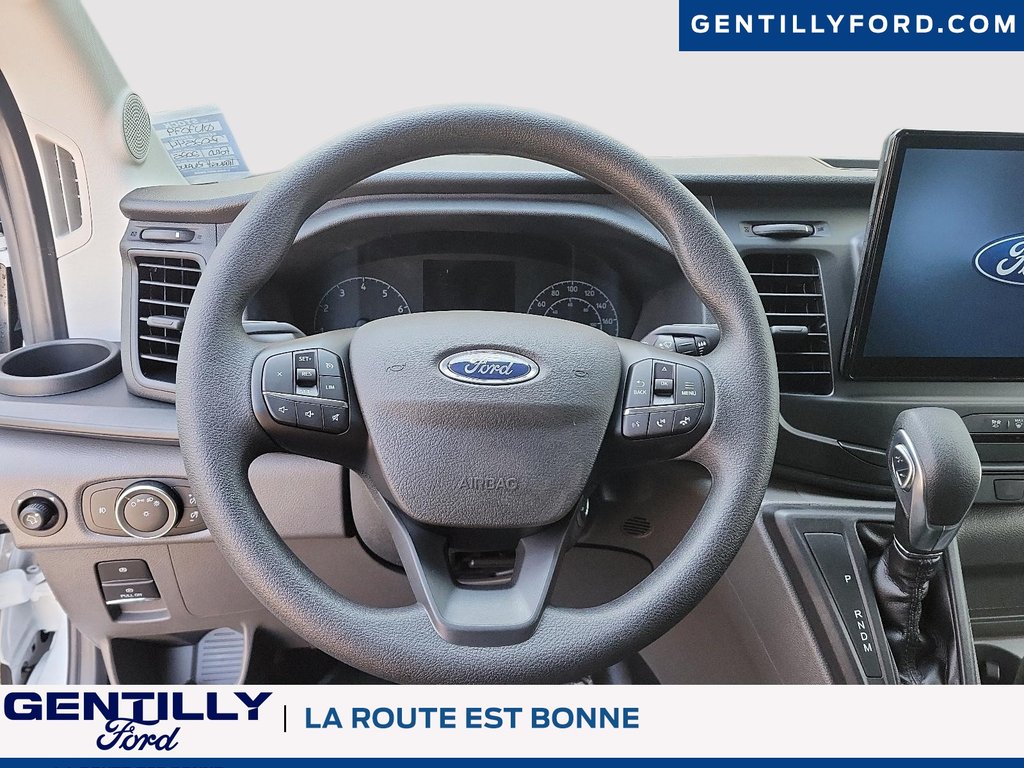 2025 Ford Transit Cargo Van in Bécancour (Gentilly Sector), Quebec - 8 - w1024h768px