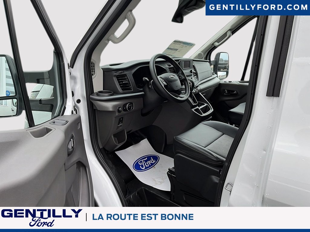 Ford Transit Cargo Van  2025 à Bécancour (Secteur Gentilly), Québec - 10 - w1024h768px