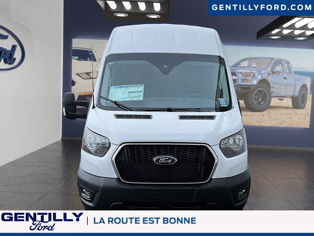 Ford Transit Cargo Van  2025 à Bécancour (Secteur Gentilly), Québec - 3 - w1024h768px