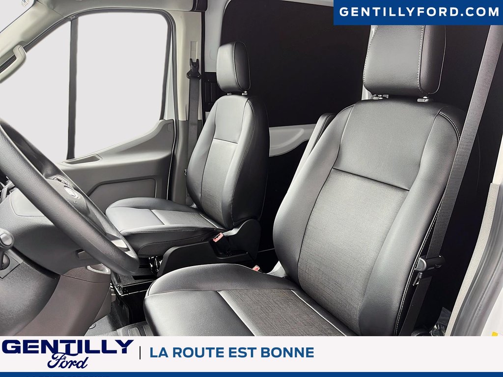 Ford Transit Cargo Van  2025 à Bécancour (Secteur Gentilly), Québec - 8 - w1024h768px