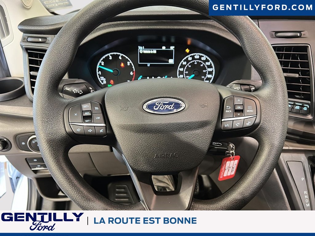 2025 Ford Transit Cargo Van in Bécancour (Gentilly Sector), Quebec - 12 - w1024h768px