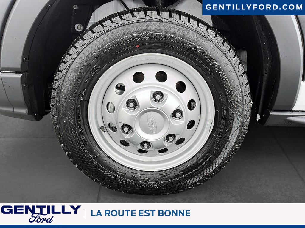 Ford Transit Cargo Van  2025 à Bécancour (Secteur Gentilly), Québec - 7 - w1024h768px