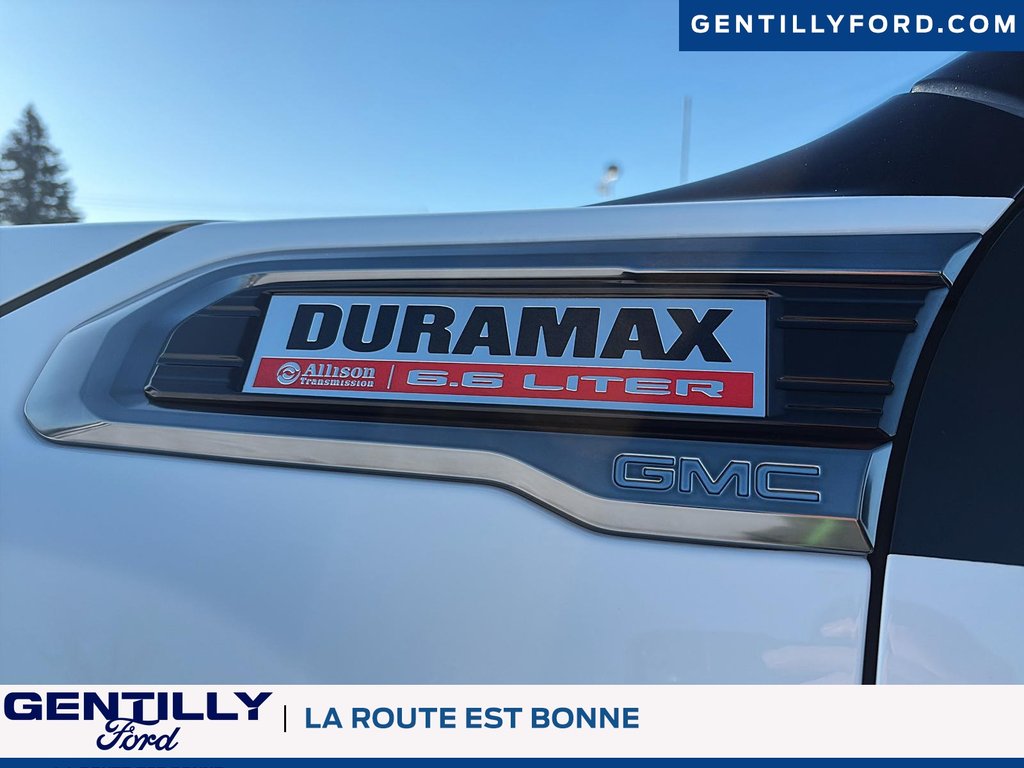 2023 GMC Sierra 2500HD AT4 in Bécancour (Gentilly Sector), Quebec - 6 - w1024h768px