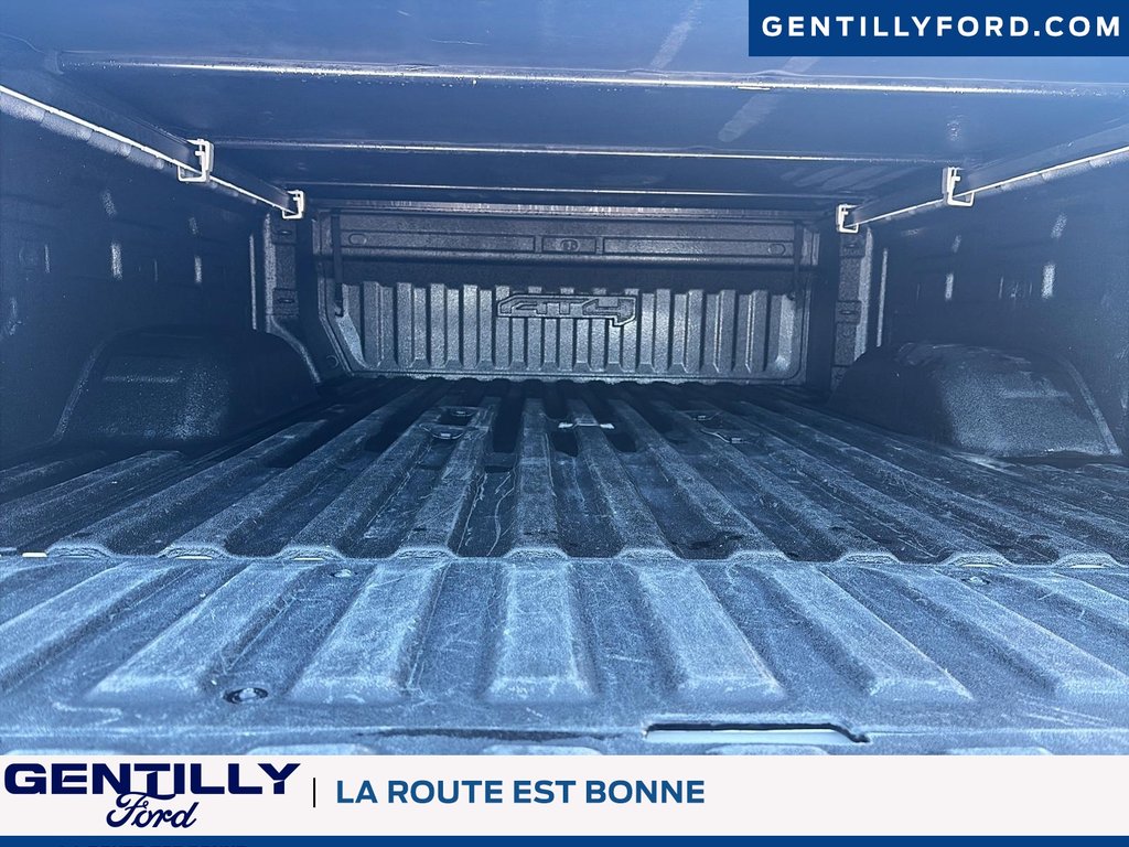 2023 GMC Sierra 2500HD AT4 in Bécancour (Gentilly Sector), Quebec - 16 - w1024h768px