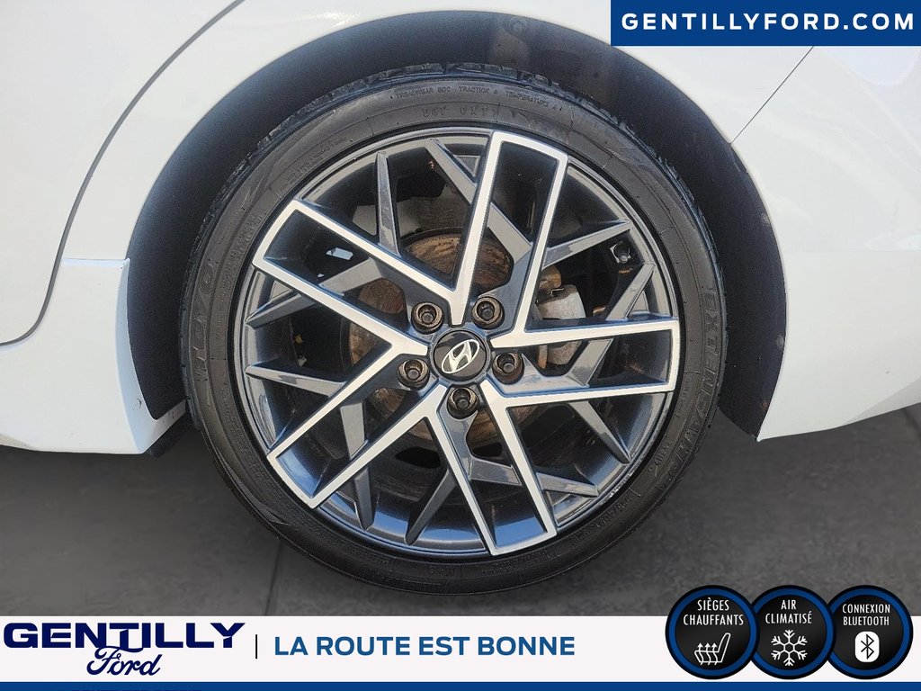 2019 Hyundai Elantra Sport in Bécancour (Gentilly Sector), Quebec - 7 - w1024h768px