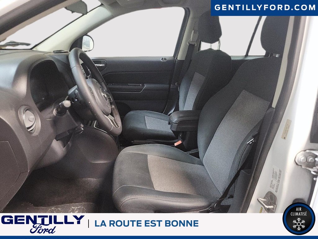 Jeep Compass Sport 2012 à Bécancour (Secteur Gentilly), Québec - 9 - w1024h768px