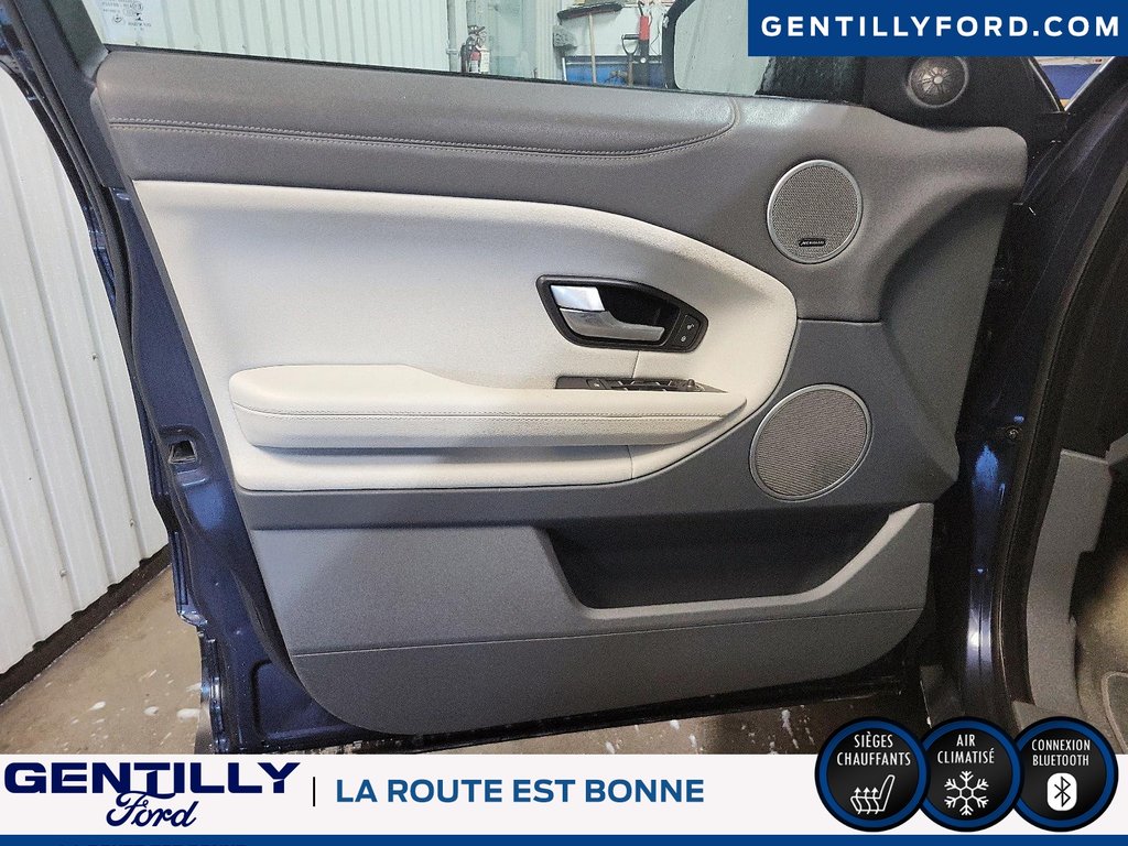 2016 Land Rover Range Rover Evoque SE in Bécancour (Gentilly Sector), Quebec - 11 - w1024h768px