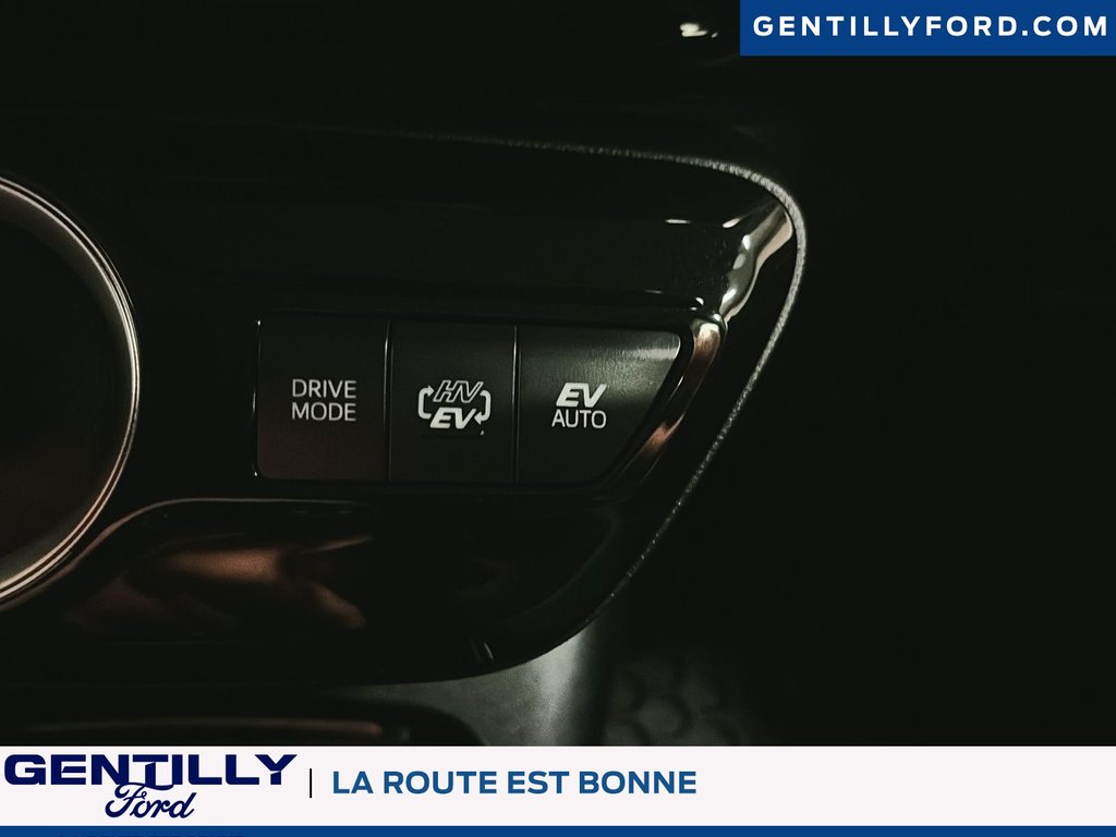 2021 Toyota Prius Prime in Bécancour (Gentilly Sector), Quebec - 16 - w1024h768px