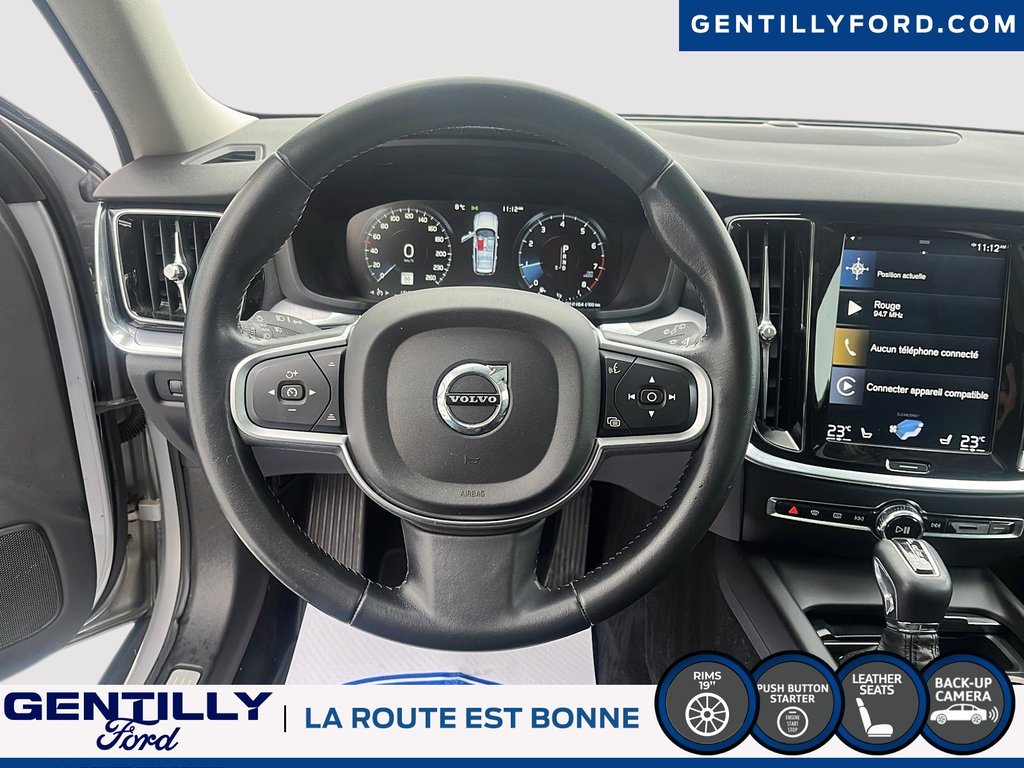 Volvo V60 Cross Country Momentum 2019 à Bécancour (Secteur Gentilly), Québec - 12 - w1024h768px