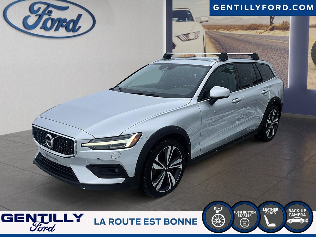 Volvo V60 Cross Country Momentum 2019 à Bécancour (Secteur Gentilly), Québec - 1 - w1024h768px