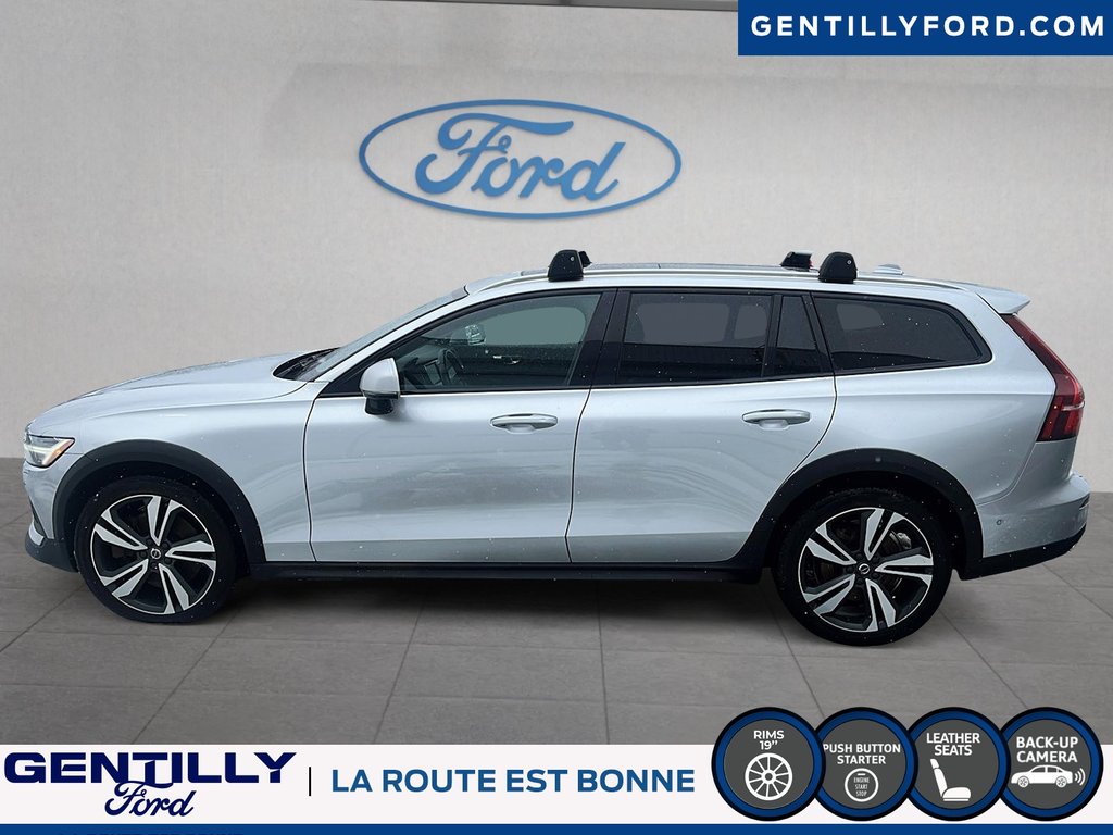 Volvo V60 Cross Country Momentum 2019 à Bécancour (Secteur Gentilly), Québec - 5 - w1024h768px