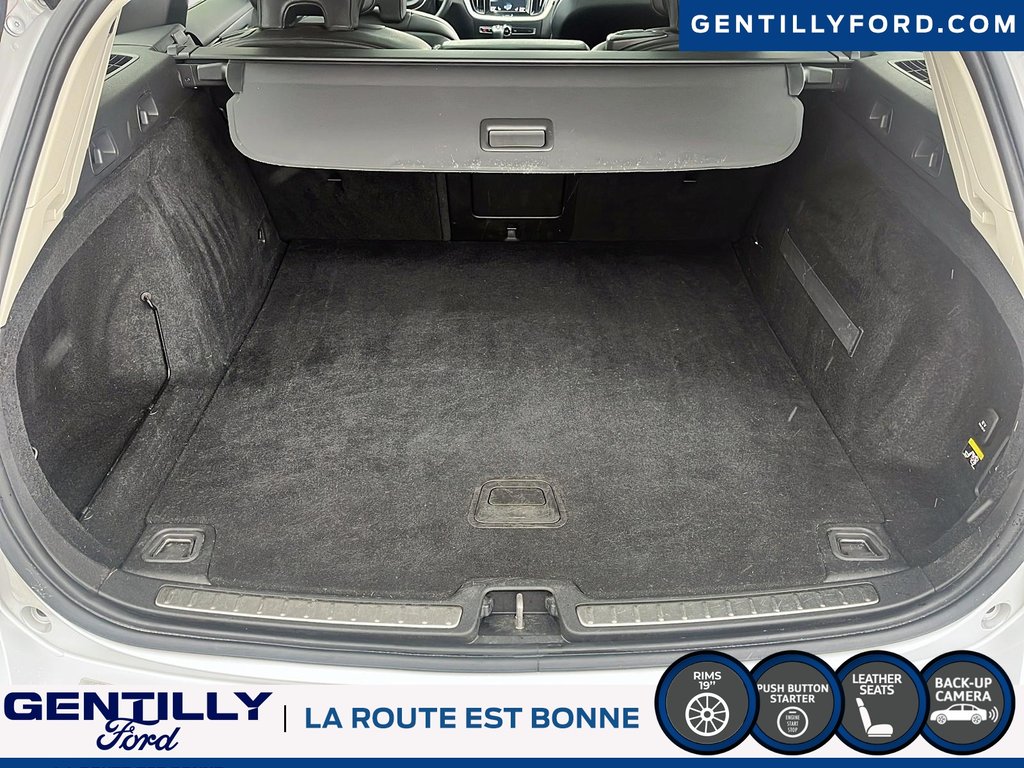 Volvo V60 Cross Country Momentum 2019 à Bécancour (Secteur Gentilly), Québec - 6 - w1024h768px