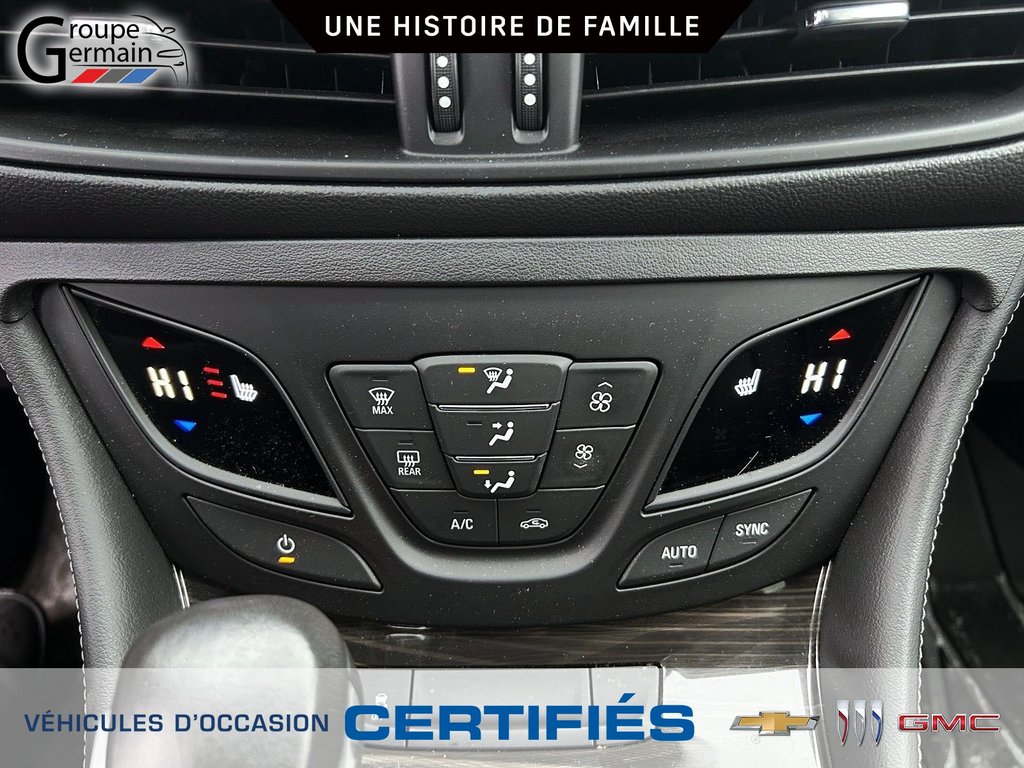 2020 Buick Envision Essence AWD in St-Raymond, Quebec - 22 - w1024h768px