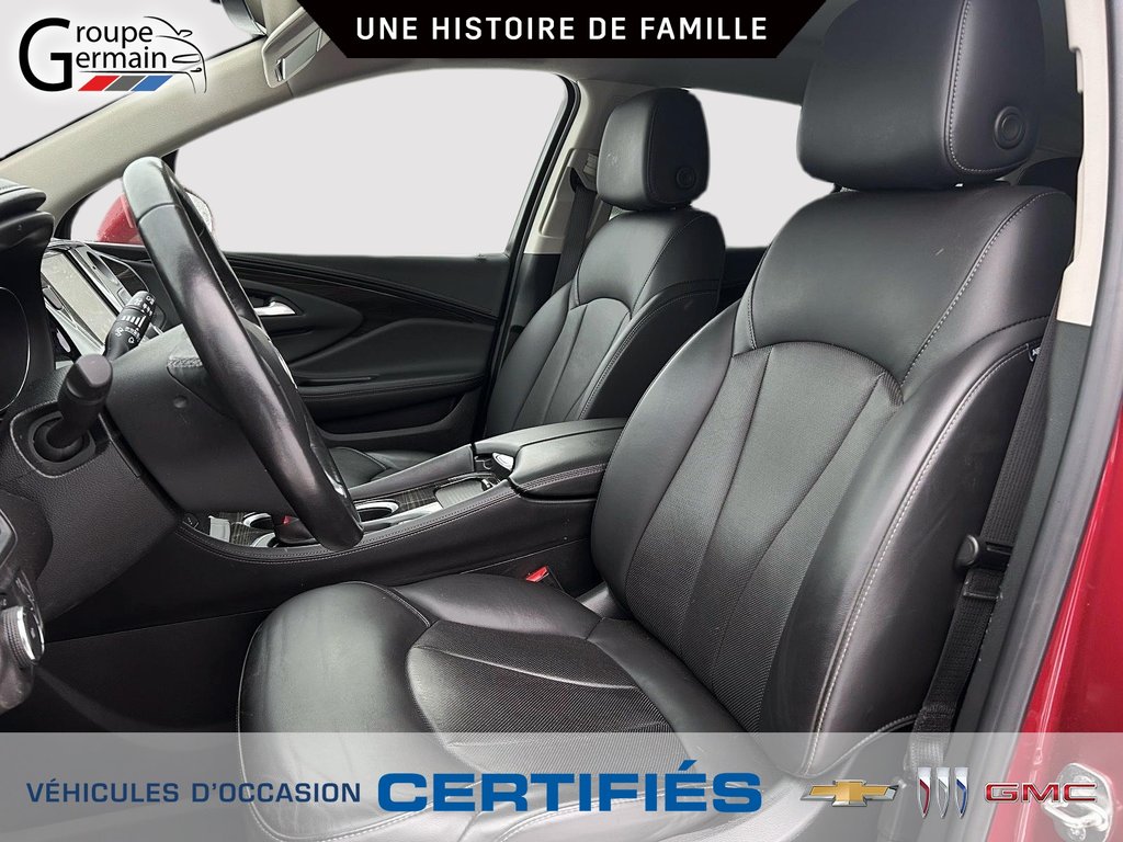 2020 Buick Envision Essence AWD in St-Raymond, Quebec - 12 - w1024h768px