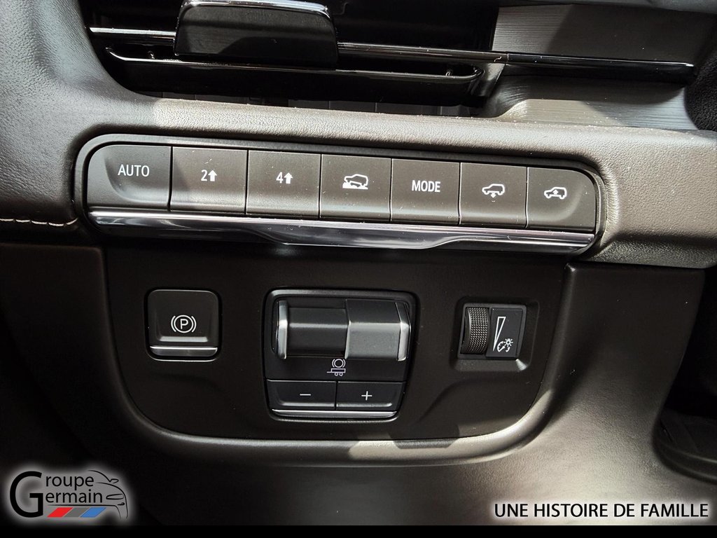 2024 Cadillac ESCALADE ESV À TI in St-Raymond, Quebec - 33 - w1024h768px