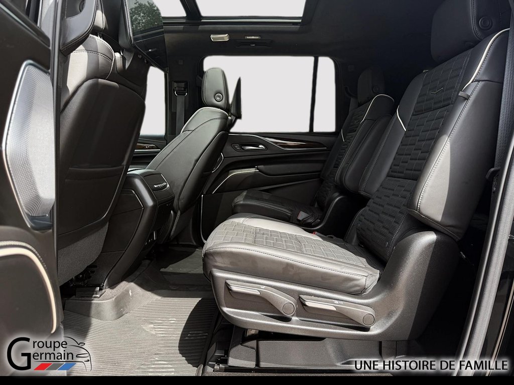 2024 Cadillac ESCALADE ESV À TI in St-Raymond, Quebec - 18 - w1024h768px
