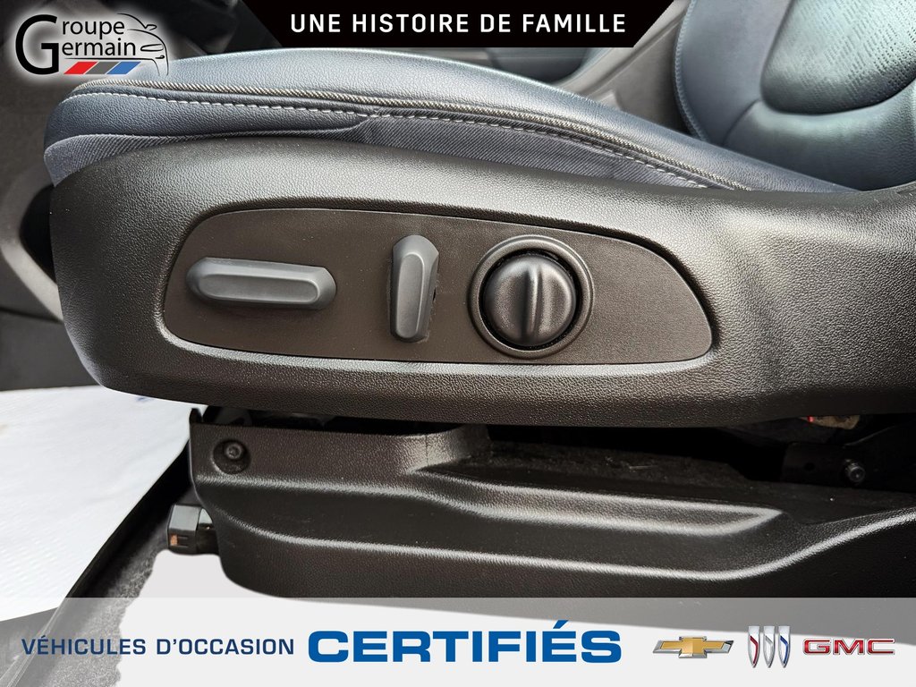 2022 Chevrolet BOLT EUV in St-Raymond, Quebec - 13 - w1024h768px
