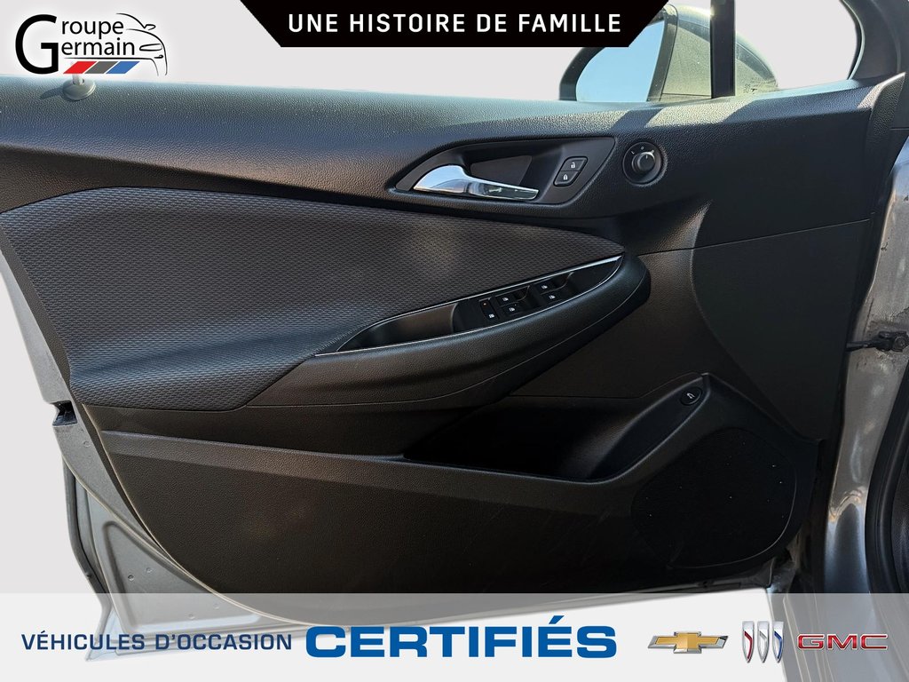 2018 Chevrolet CRUZE in St-Raymond, Quebec - 17 - w1024h768px