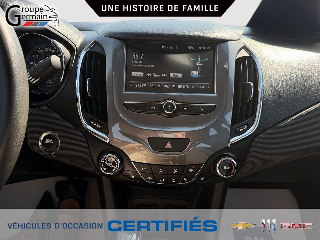 2018 Chevrolet CRUZE in St-Raymond, Quebec - 26 - w1024h768px