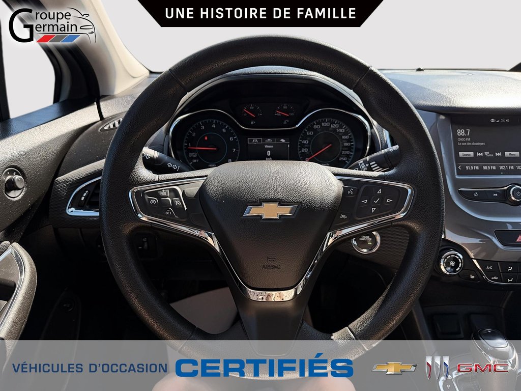 2018 Chevrolet CRUZE in St-Raymond, Quebec - 21 - w1024h768px