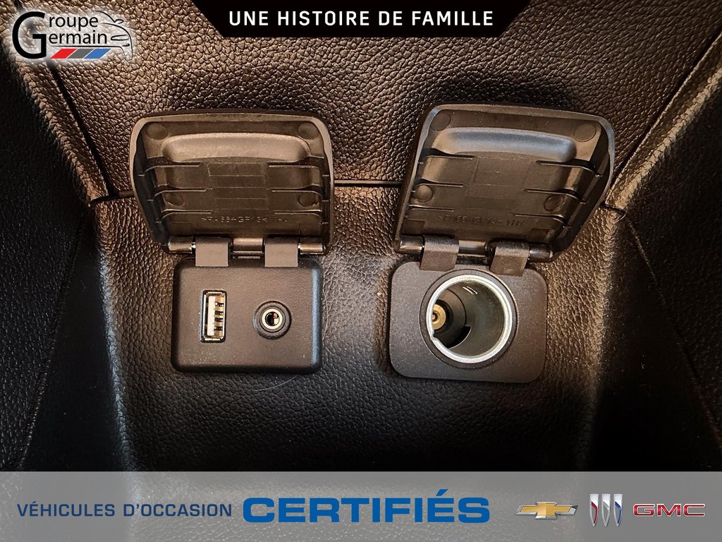 2018 Chevrolet CRUZE in St-Raymond, Quebec - 27 - w1024h768px