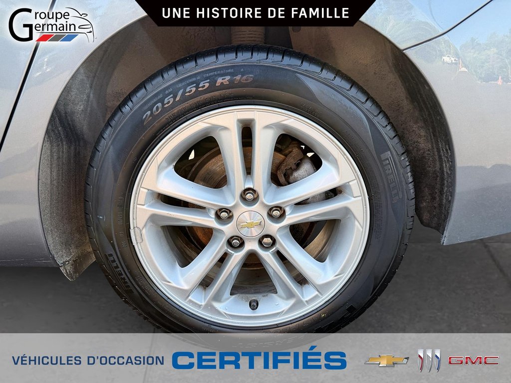 2018 Chevrolet CRUZE in St-Raymond, Quebec - 9 - w1024h768px