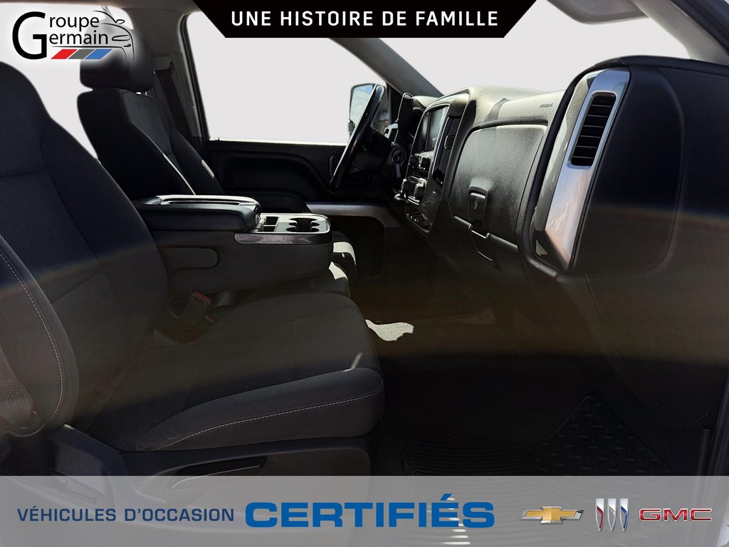 2019 Chevrolet Silverado 1500 in St-Raymond, Quebec - 16 - w1024h768px