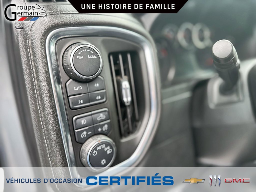 2021 Chevrolet Silverado 1500 in St-Raymond, Quebec - 12 - w1024h768px